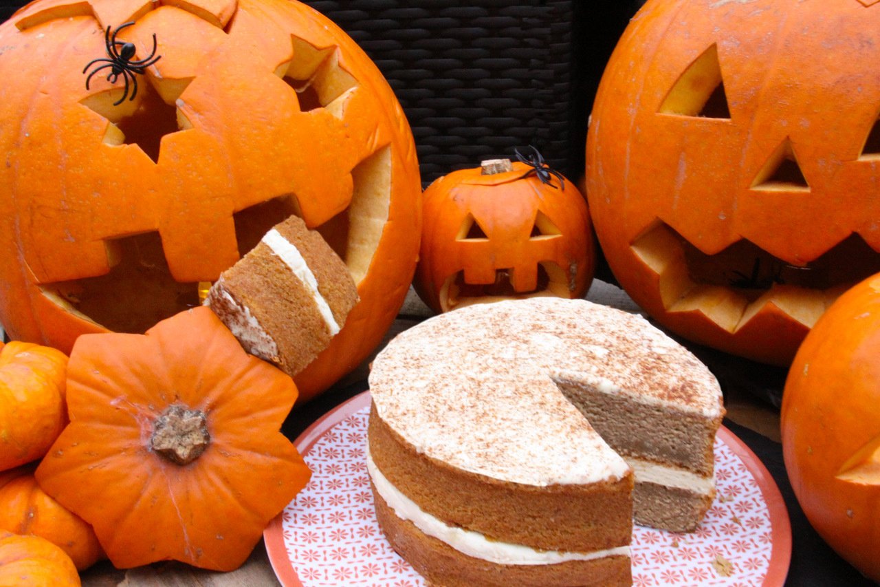 leftover-pumpkin-uses-ingredients-baking-tips-blog-sponge