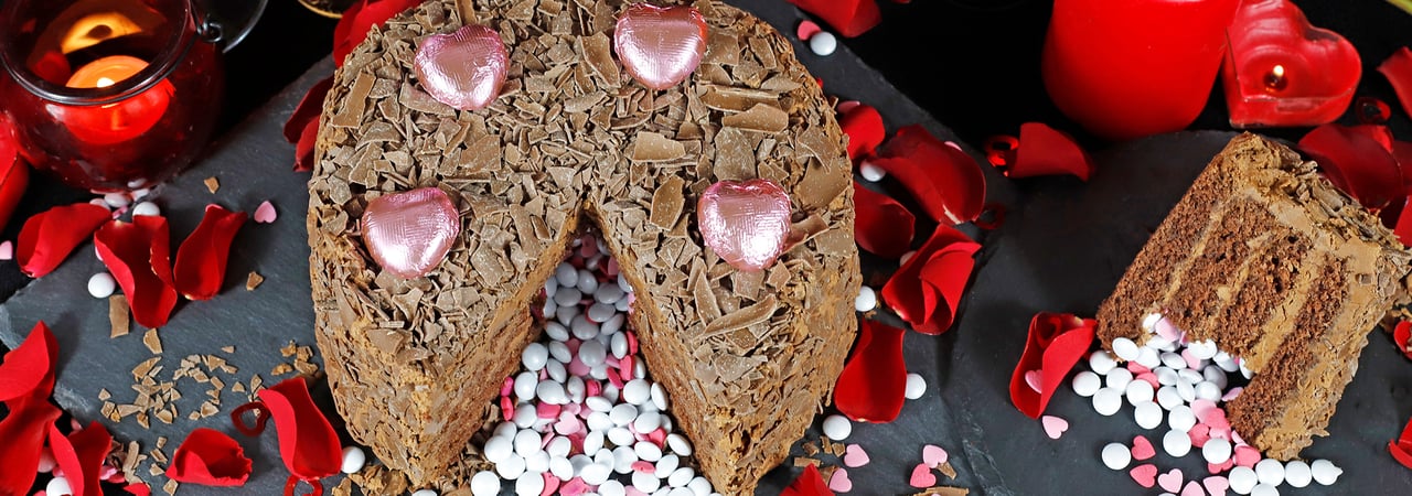 Valentines Pinata Blog Banner