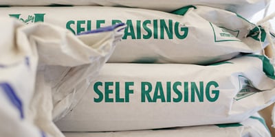 What's the difference between flour and self-raising flour? - Plain Sponge - Cake not rising