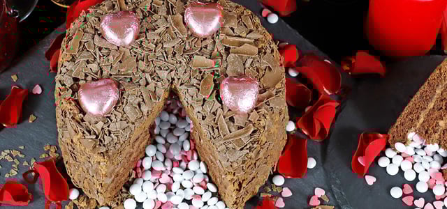 Valentines Pinata Blog Banner