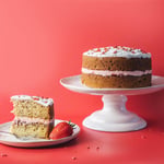 Vegan Strawberries & Cream with Slice