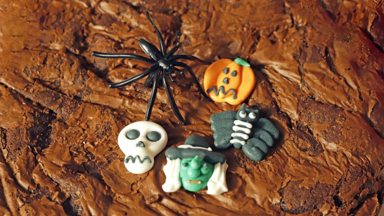 Halloween Brownie Decorating Kit