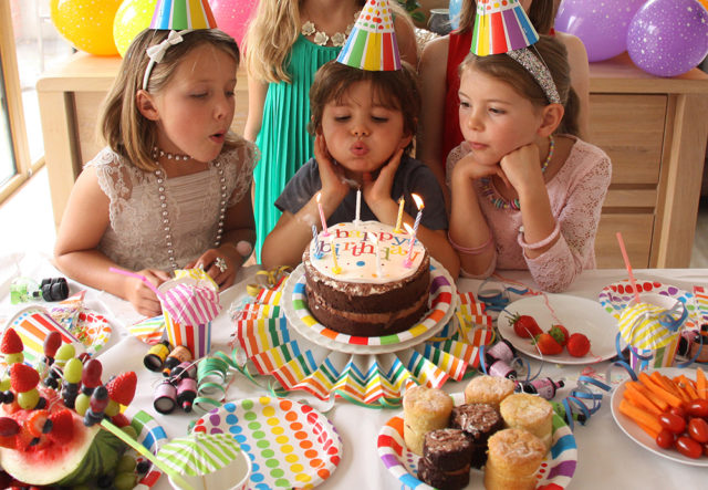 Kids Happy Birthday Cakes